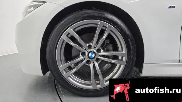 BMW 3-Series 3 Series (F30) 2018 года - вид 5
