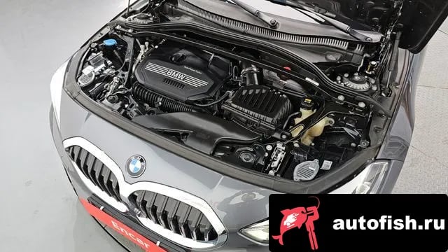 BMW 1-Series 1 Series (F40) 2022 года - вид 6