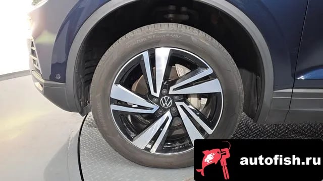 Volkswagen Touareg Tuareg 3rd generation 2023 года - вид 5