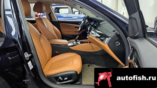 BMW 5-Series 5 Series (G30) 2019 года - похожие автомобили