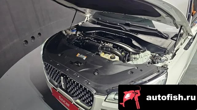 Lincoln Aviator Aviator 2nd generation 2021 года - вид 6