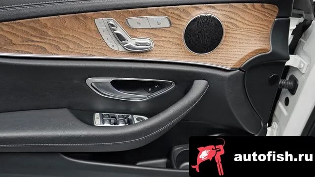Mercedes-Benz E-Class E-Class W213 2023 года - похожие автомобили