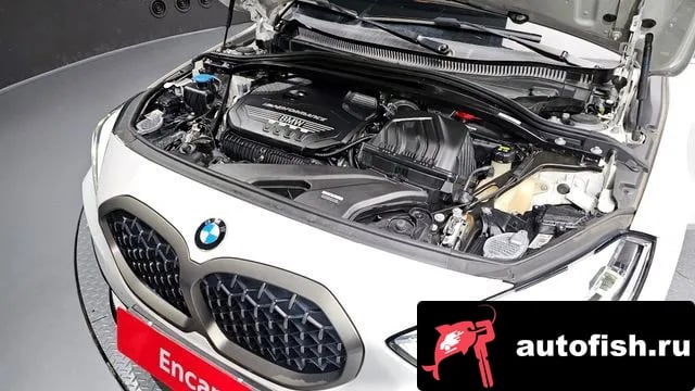 BMW 1-Series 1 Series (F40) 2022 года - вид 6