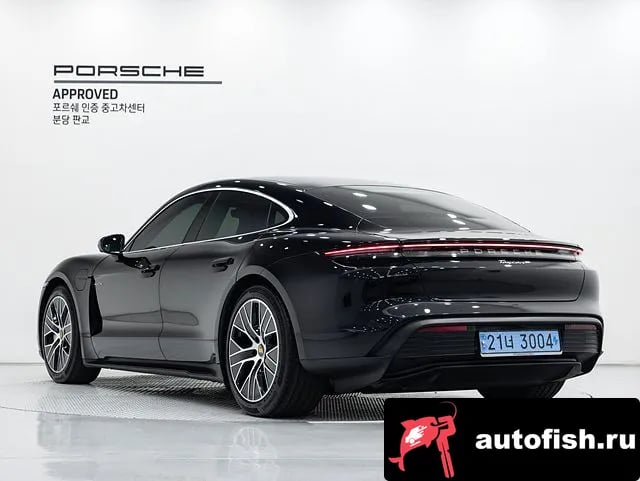 Porsche Taycan Taikan 2023 года - вид 2