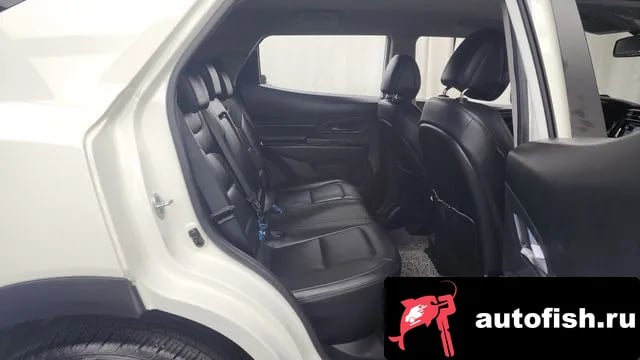 KG Mobility (Ssangyong) KORANDO Beautiful Korando 2022 года - похожие автомобили