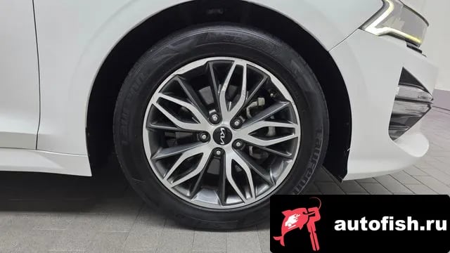 Kia K5 K5 3rd generation 2022 года - похожие автомобили