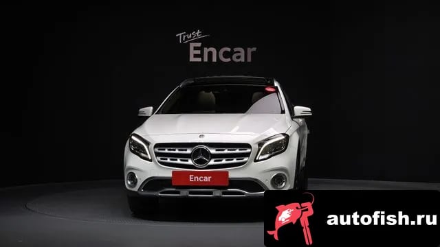 Mercedes-Benz GLA-Class GLA-Class X156 2018 года - вид 3