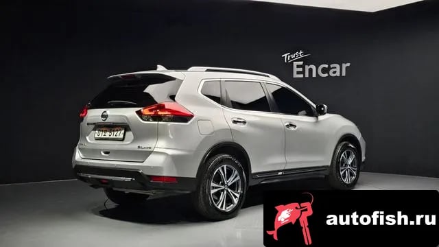 Nissan X-Trail Xtrail 2018 года - вид 2