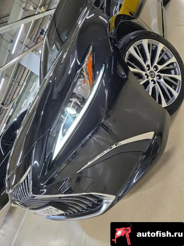 Lexus ES ES300h 7th generation 2020 года - вид 5