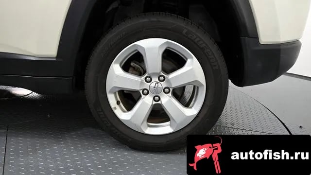 Jeep Compass Compass 2nd Generation 2019 года - вид 5