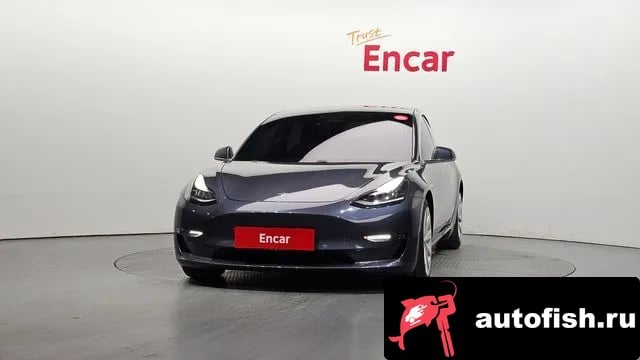 Tesla Model 3 Model 3 2020 года - вид 2