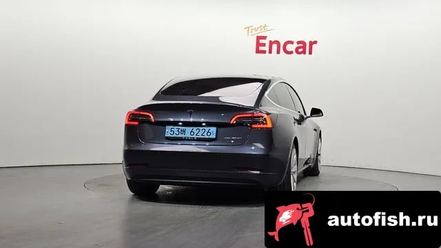 Tesla Model 3 Model 3 2020 года - вид 4