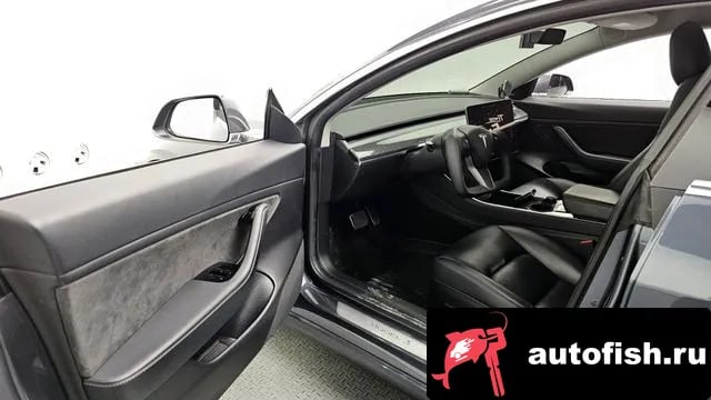 Tesla Model 3 Model 3 2020 года - похожие автомобили