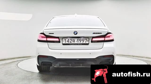 BMW 5-Series 5 Series (G30) 2021 года - вид 2