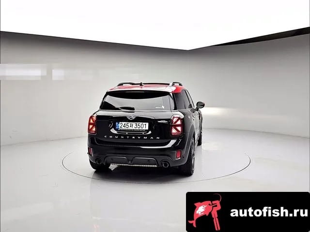 Mini Countryman Cooper S Country Man 2018 года - вид 4