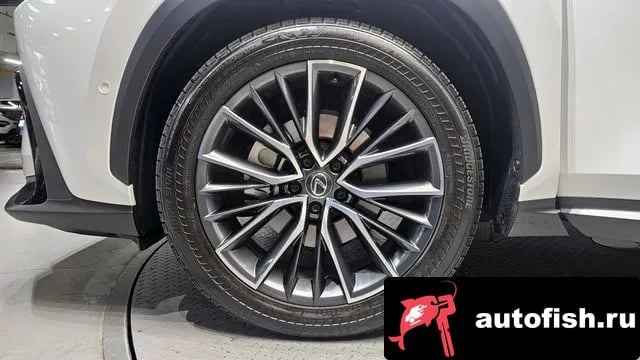 Lexus NX NX350h Second generation 2024 года - вид 5