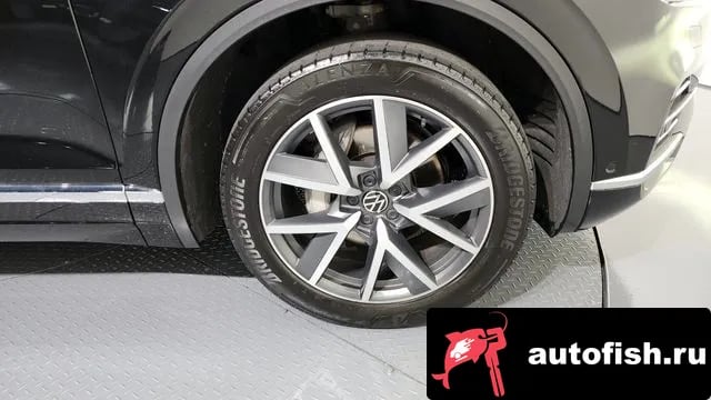 Volkswagen Touareg Tuareg 3rd generation 2023 года - вид 5