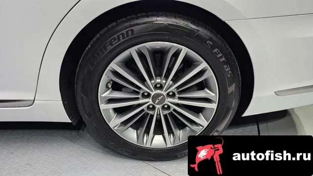 Genesis EQ900 EQ900 2017 года - вид 5