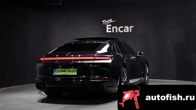Porsche Panamera Panamera (972) 2025 года - вид 2