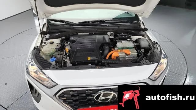 Hyundai Ioniq The New Ionic Hybrid 2020 года - вид 6