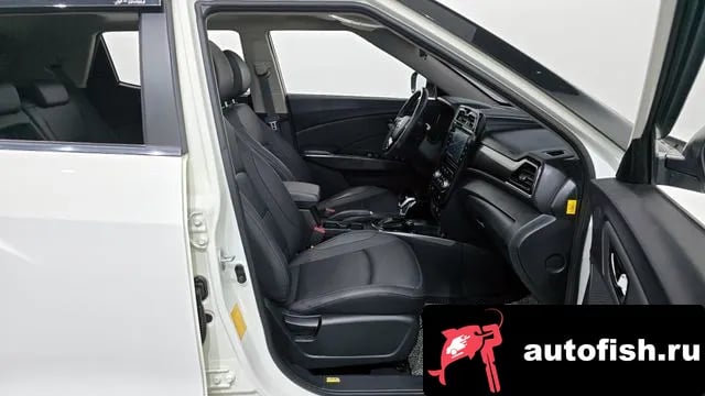 KG Mobility (Ssangyong) TIBOLI Berry New Tivoli 2020 года - похожие автомобили