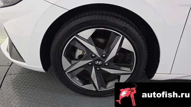 Hyundai AVANTE Avante (CN7) 2021 года - вид 5