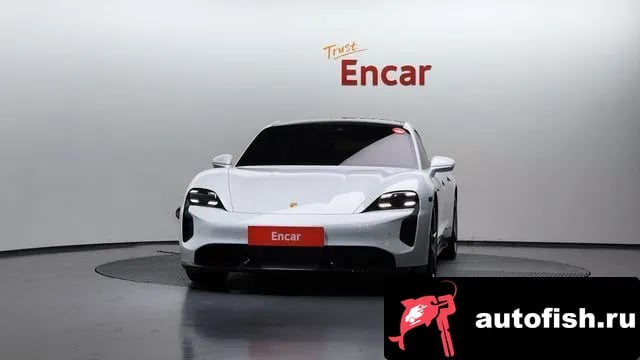 Porsche Taycan Taikan 2021 года - вид 3