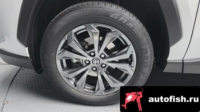 Toyota RAV4 RAV4 5th Generation 2023 года - вид 5