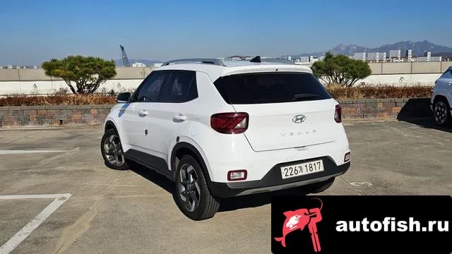 Hyundai Venue Venue 2020 года - вид 4
