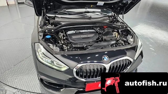 BMW 1-Series 1 Series (F40) 2023 года - вид 6