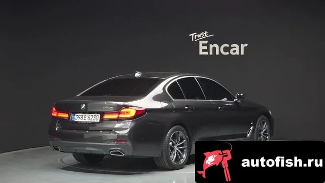 BMW 5-Series 5 Series (G30) 2023 года - вид 2