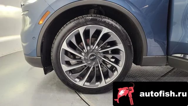 Lincoln Aviator Aviator 2nd generation 2020 года - вид 5