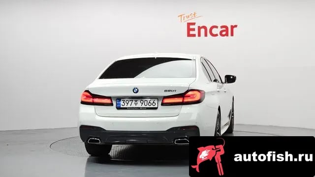 BMW 5-Series 5 Series (G30) 2023 года - вид 4