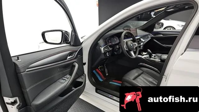 BMW 5-Series 5 Series (G30) 2023 года - похожие автомобили