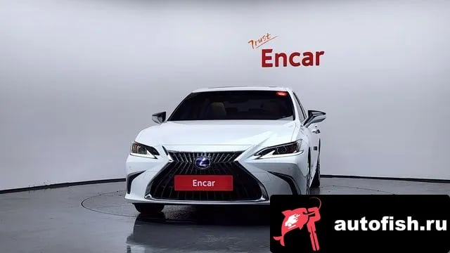 Lexus ES ES300h 7th generation 2021 года - вид 3