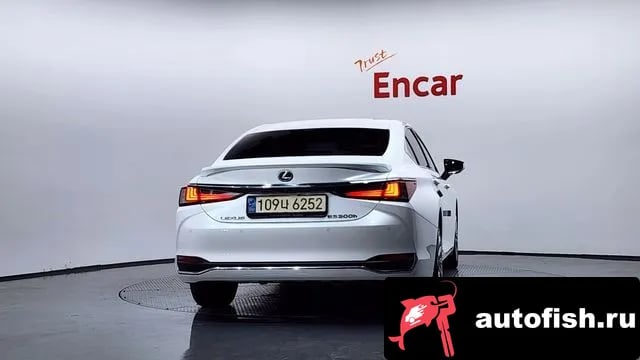 Lexus ES ES300h 7th generation 2021 года - вид 4