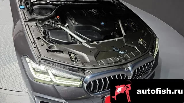 BMW 5-Series 5 Series (G30) 2020 года - вид 6