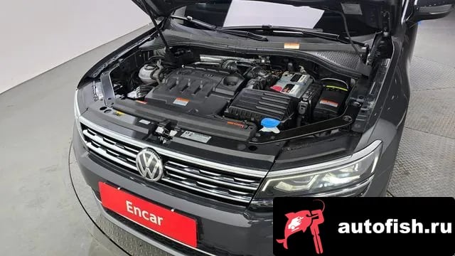 Volkswagen Tiguan Tiguan second Generation 2018 года - вид 6