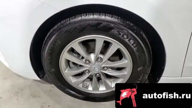 Hyundai AVANTE The New Avante AD 2020 года - вид 5