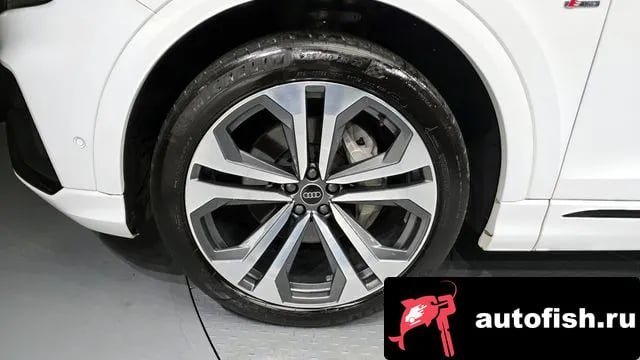 Audi Q8 Q8 (4M) 2023 года - вид 5