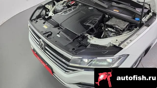 Volkswagen Touareg Tuareg 3rd generation 2021 года - вид 6