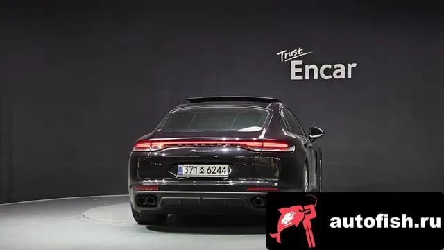 Porsche Panamera Panamera (971) 2021 года - вид 4