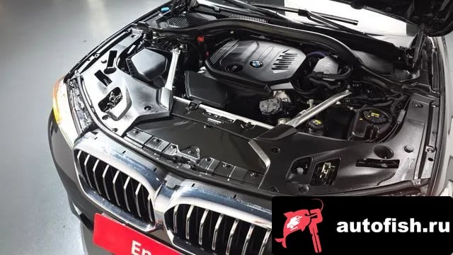 BMW 5-Series 5 Series (G30) 2021 года - вид 6