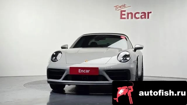 Porsche 911 911 (992) 2023 года - вид 2