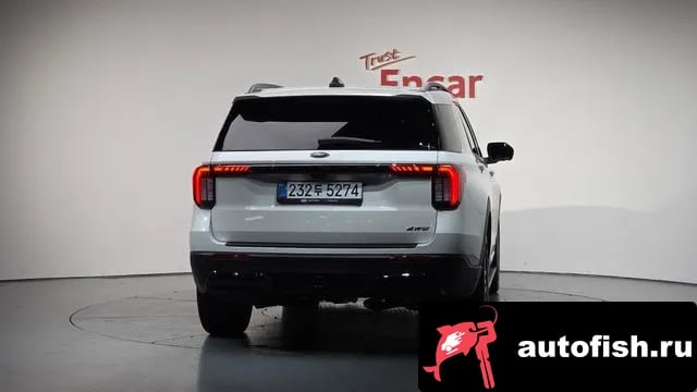 Ford Explorer Explorer 6th Generation 2025 года - вид 3