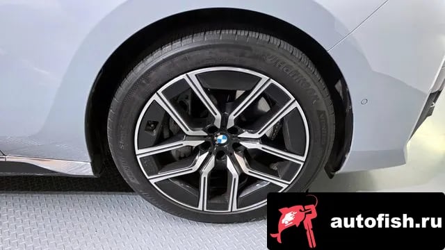 BMW 7-Series 7 Series (G70) 2024 года - вид 5