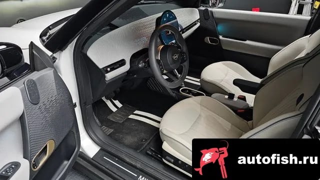 Mini Cooper Cooper Electric 4th Generation 2024 года - похожие автомобили