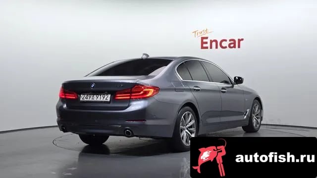 BMW 5-Series 5 Series (G30) 2018 года - вид 2