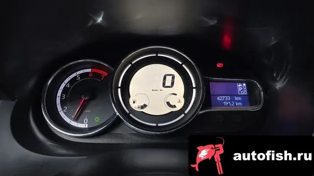 Renault Korea (Samsung) SM3 SM3 Neo 2018 года - похожие автомобили