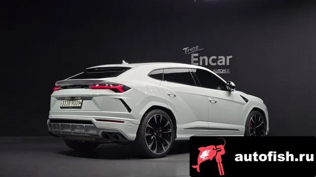 Lamborghini Urus Urus 2020 года - похожие автомобили